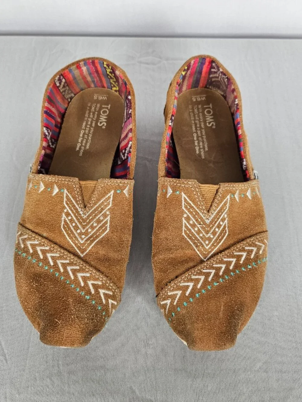 TOMS Embroidered Slip-On Flats | Boho Festival Shoes | Tan | Size 6.5